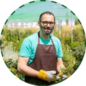 Meet the People Behind  the Fields - 28圈娱乐APP